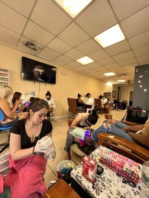 Lavish Nail Studio