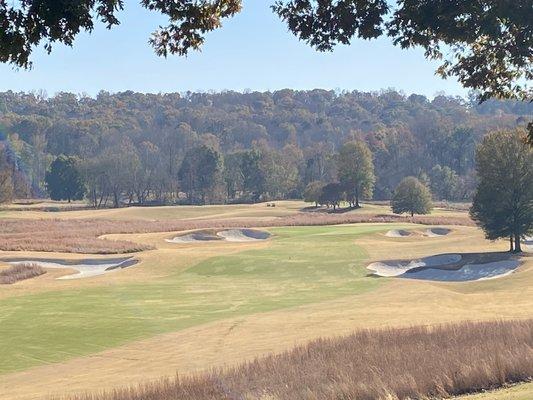 Hole 17 club house view