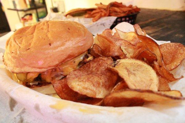 Cheese Burger with homemade chips