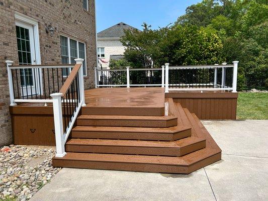 Trex Decking With Wrap Around Steps And Cocktail Railing