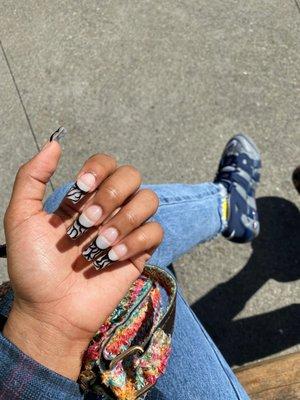 Abstract nails