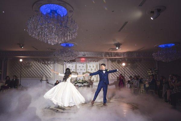 First dance with dancing with clouds effect