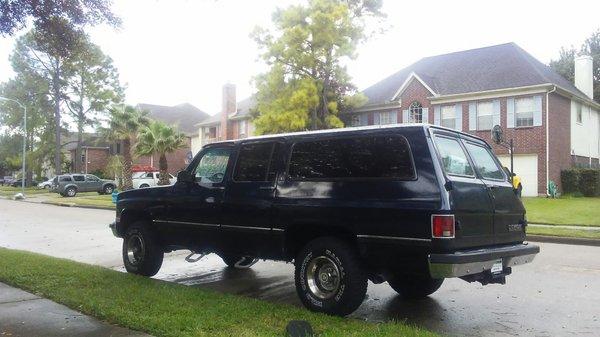 Bought this Suburban from Lusach Motors shipped it to houston and am very happy with our family camping cruiser..thanks Lucash!!