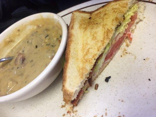 BLT and cheeseburger soup