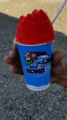 Our ice is so light and soft you don't need much flavor to have the perfect kona.