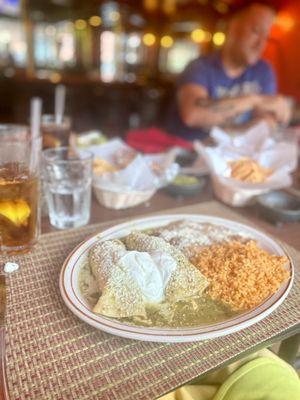 Enchiladas Suizas