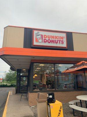 Best Dunkin in town