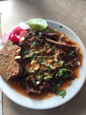 Birria de chivo estilo La Barca Jalisco