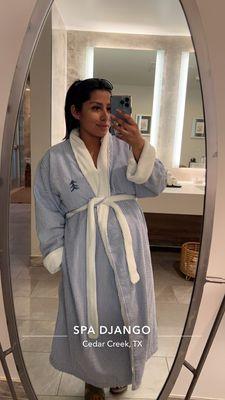 Comfy robe!