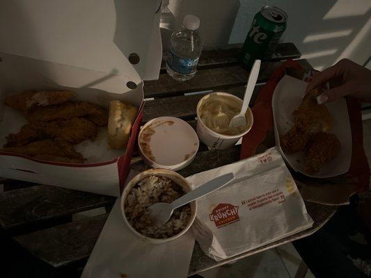 8 Piece Cajun Tenders 2 Piece Chicken Meal Deal