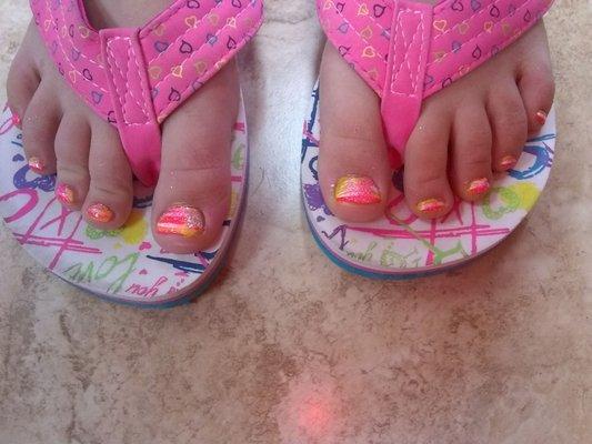 Claire's toes!