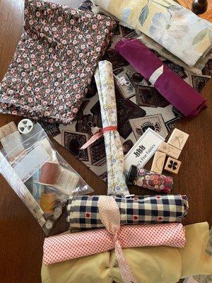 Haul - fabric, stamps, buttons, zippers, thread