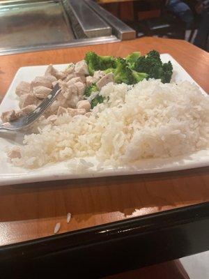 This food is what I got because of my allergies, the Hibachi food is cooked with dairy so if you have a dairy allergies order this.