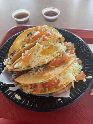 Very good tacos at a good price!