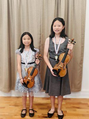 Ms. Lipeng's students won Illinois Music Olympic Contest violin solo gold medal!