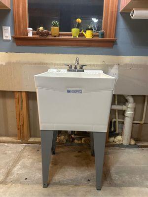 Temporary/Utility sink for when those disasters happen but you still need a kitchen.