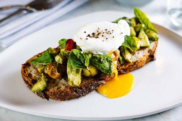 Crushed avocado bruschetta