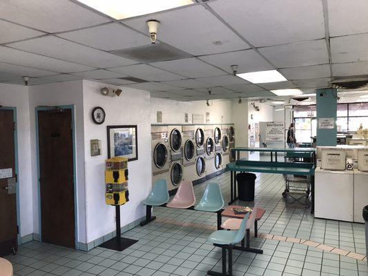 Seating area and vending