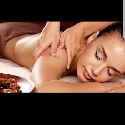 Schedule your massage with one of our Therapists this week!  https://www.schedulicity.com/scheduling/BRB7FU