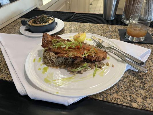 Excellent specials this weekend, the theme is Southern. I had an excellent Southern Fried Catfish with black eyed pease and dirty rice.