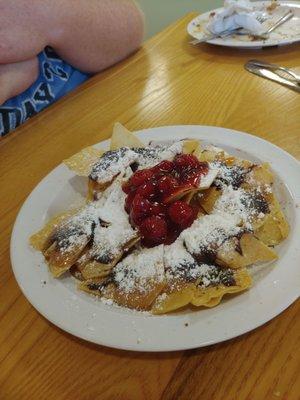 Cherry, fudge, caramel sopapilla!