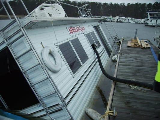 40foot houseboat recovered