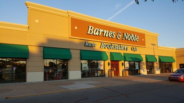 Storefront for Barnes and Noble Toledo