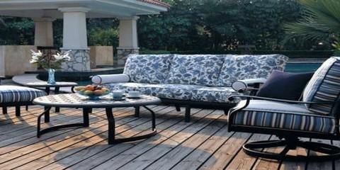 We offer wrought iron, cast aluminum and outdoor wicker deep seating options.