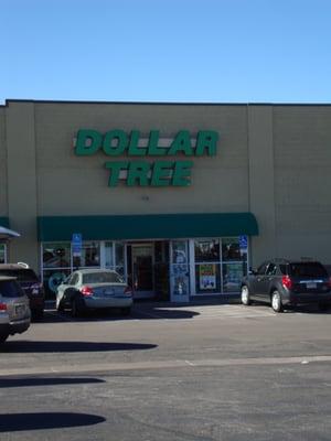 Dollar Tree storefront, 8575 S Quebec St, Ste B, Highlands Ranch, CO 80130.  November 30th 2013 visit.