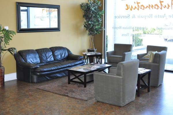 Comfortable waiting area w/ WI-FI and 42 in hd TV.