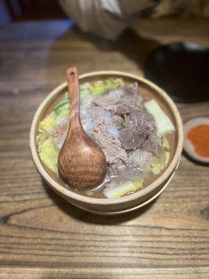 Qiao Jiao Beef Broth