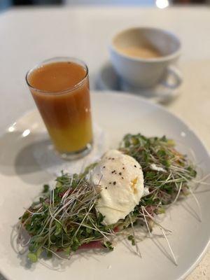 Avocado toast and carrot ginger juice