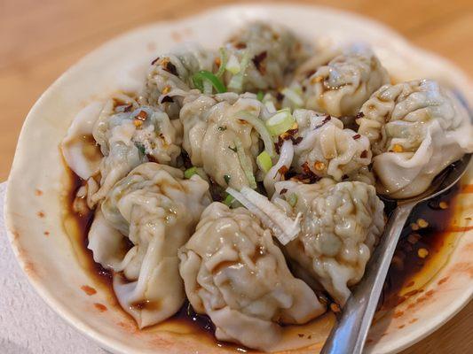 Spicy wonton