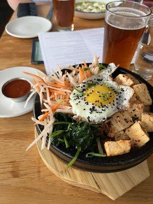 Bibimbap, spicy tofu