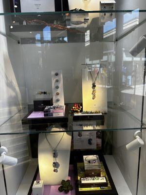 Display case