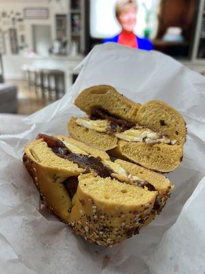 Everything egg bagel breakfast sandwich + Sunday morning = my happy place