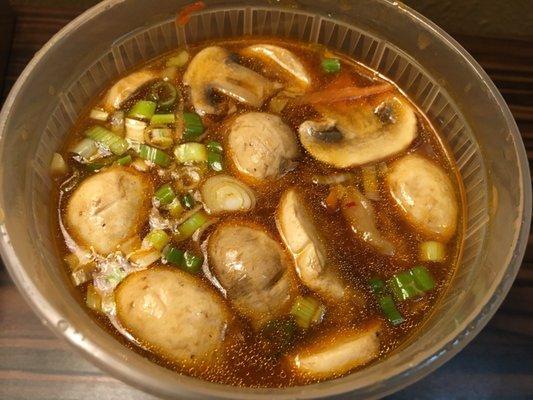 Hot and sour soup to go with Fresh mushrooms