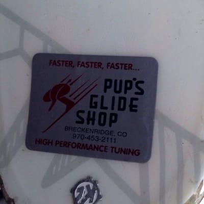 Sticker on ski tip