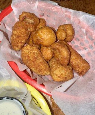 Really good fried mushrooms, pickles, and cheese. Yum.