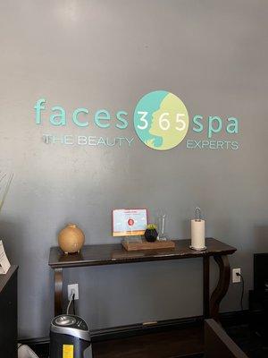 Faces365 Spa - Fair Oaks