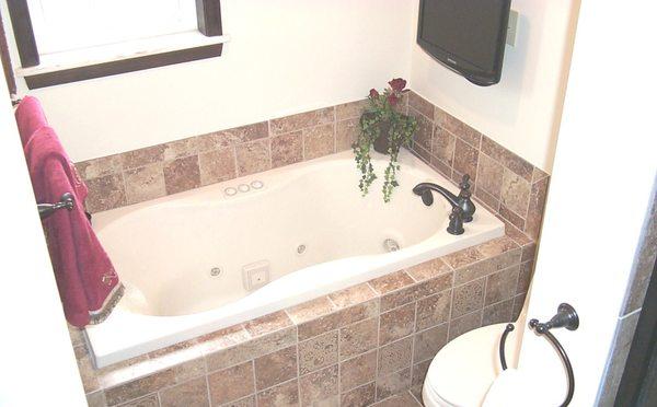 Drop in jacuzzi tub