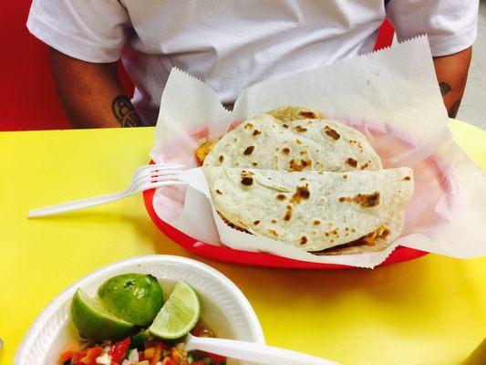 La Mexicana Carniceria Y Taqueria