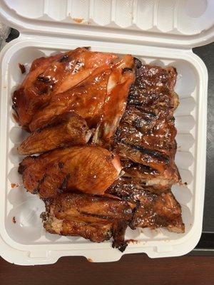 Large 4 piece BBQ Chicken & Rib Dinner