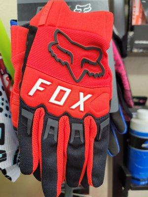 Fox MTB Gloves with Knuckles Protection Now in Official Stage Bicycle Shop