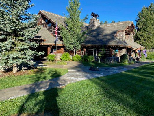 Main lodge.  Very welcoming.