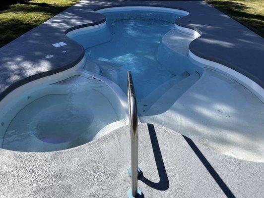 Pool installation