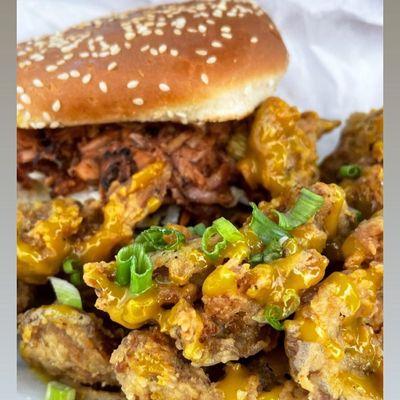 Agave Mustard Oyster Mushroom Bites with the BBQ Jackfruit Pulled Sammy! Yummy