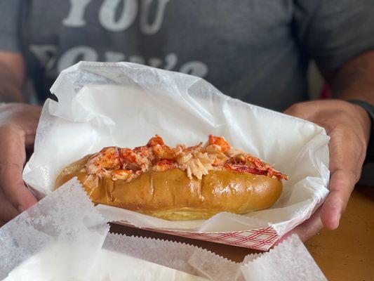 Lobstah On A Roll