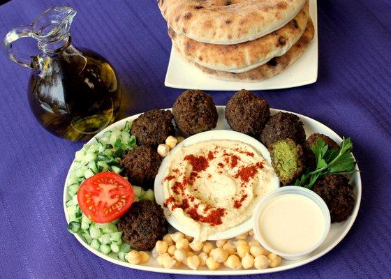 FALAFEL PLATTER