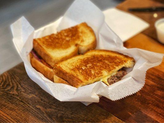 The Patty Melt is decent. I'd say about average, but not really a generous portion.